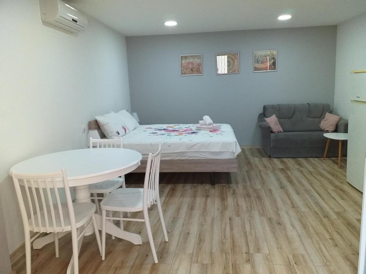 Boutique Apartment 17 트빌리시 외부 사진